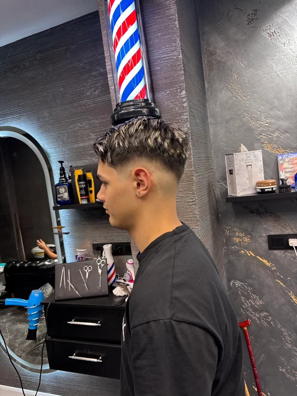 ME HAIR STUDIO